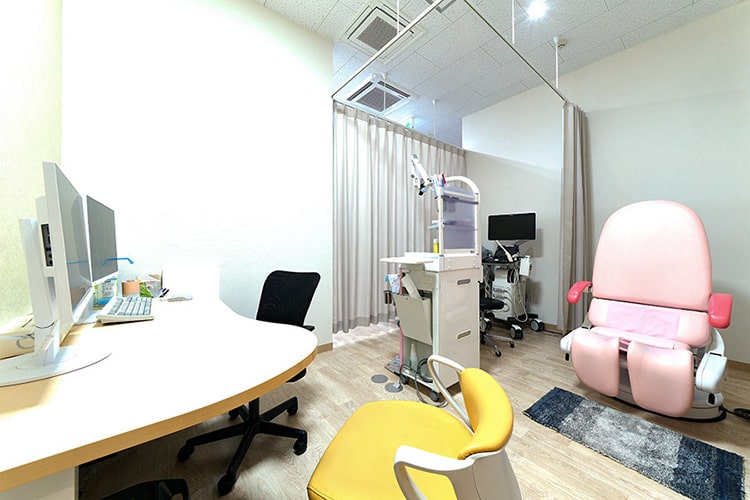 診察室1